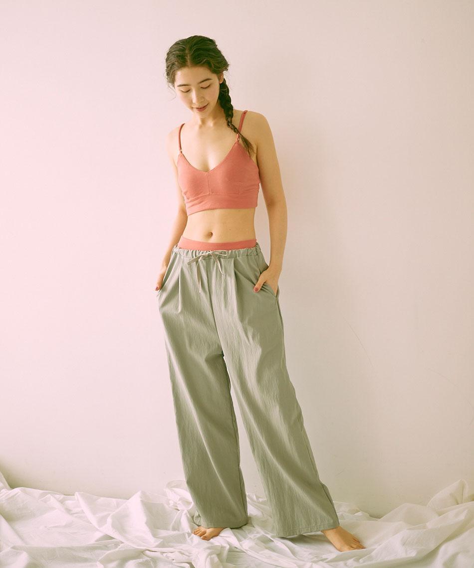 sheer satin easy straight PT